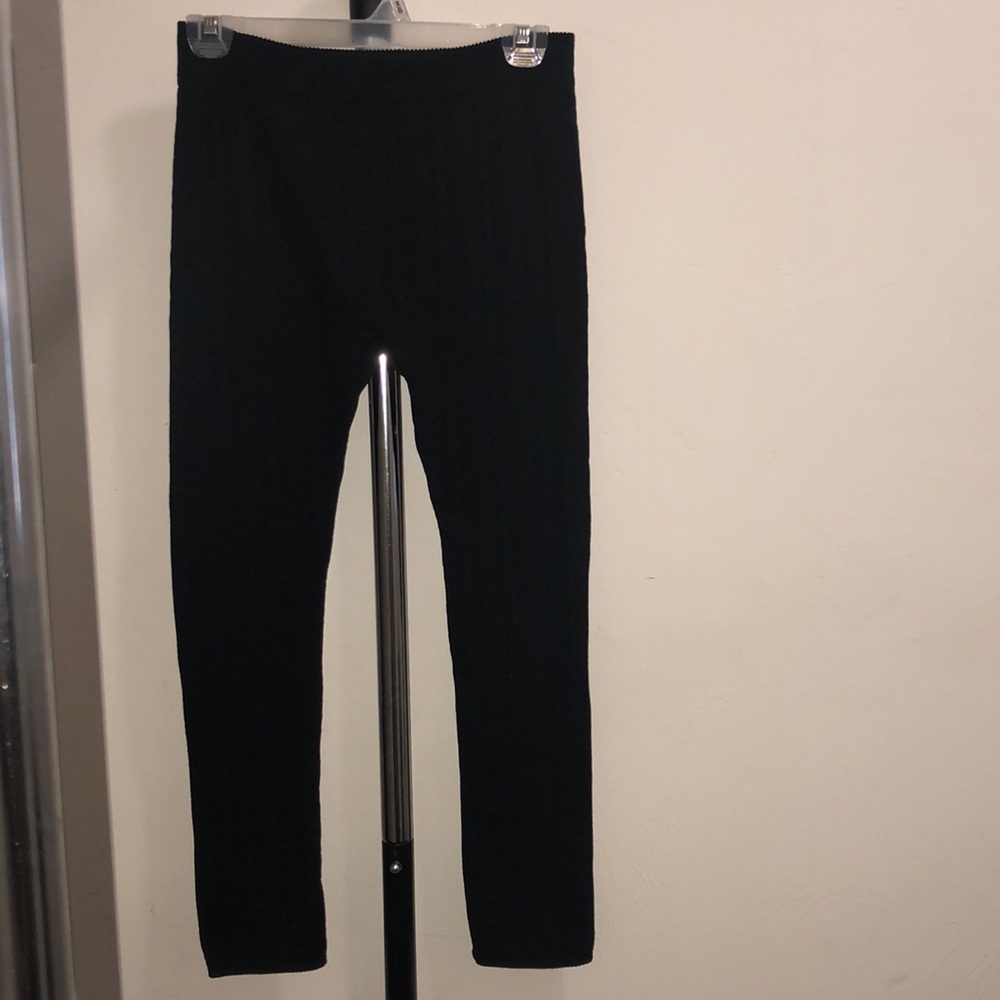 Black leggings